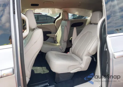 2021 Chrysler Pacifica Touring L z USA, uszkodzony, nr VIN 2C4RC1BG5MR552782